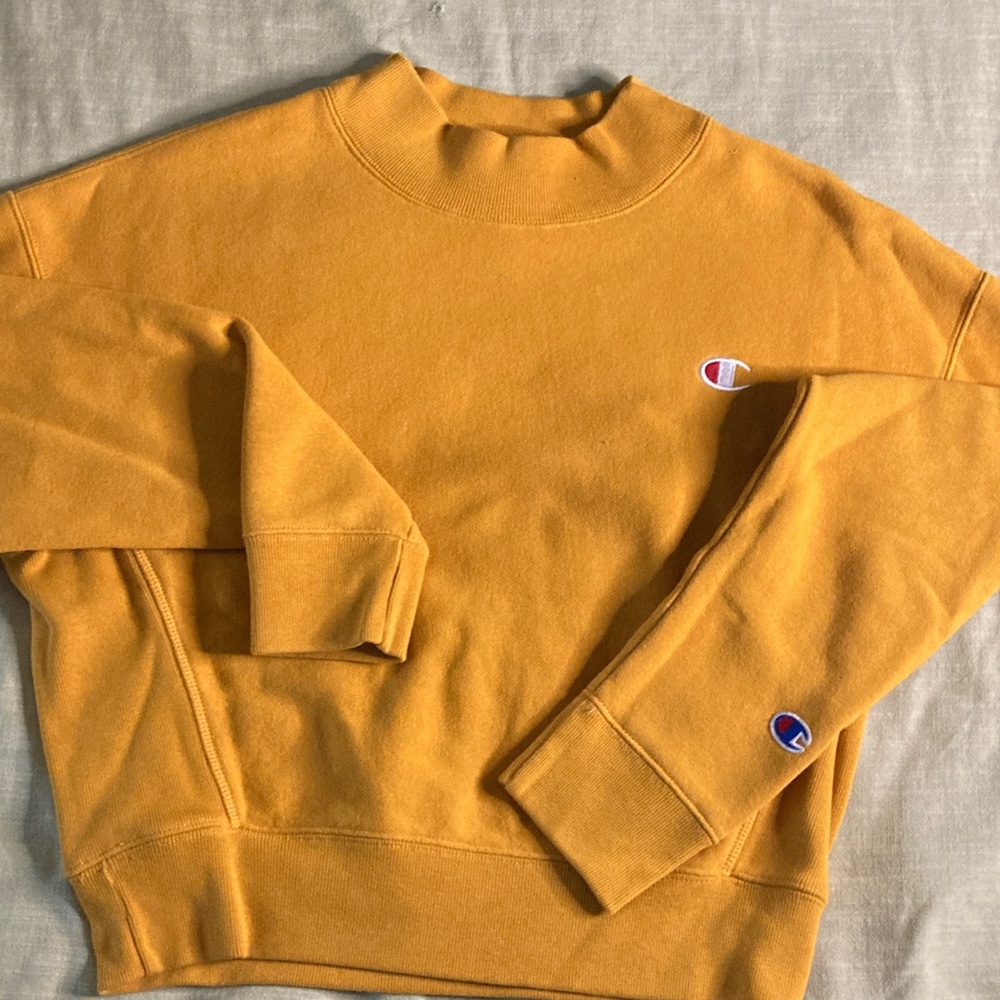 Champion Golden Sweatshirt